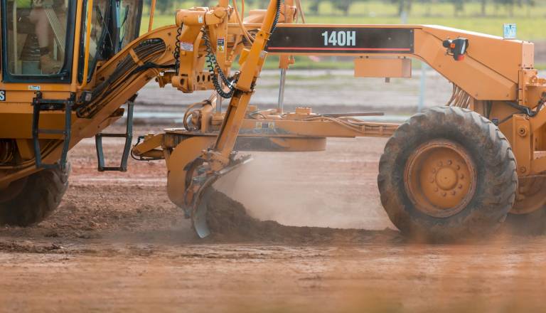 Znano, katere ceste bodo letos asfaltirali v občini Železniki