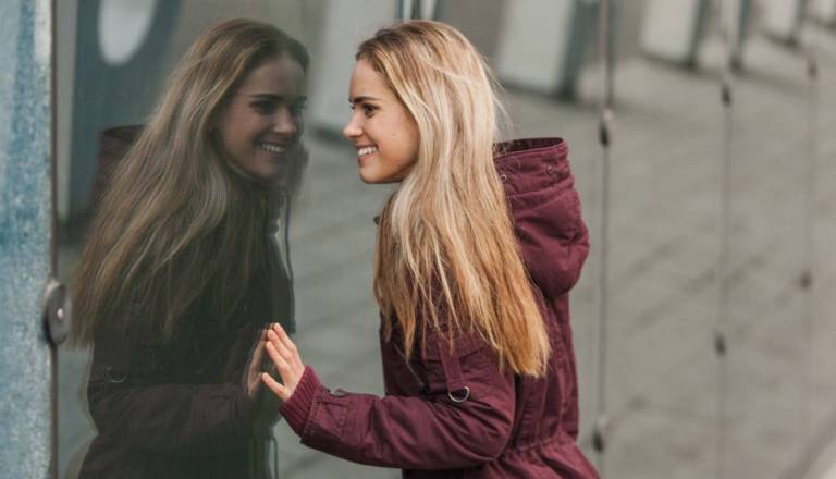 Nekaj, kar ste potisnili na stran, se vrača v ospredje