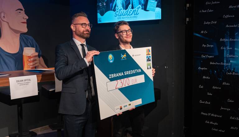 Mariborski študenti znova stopili skupaj in zbrali 2300 evrov za kolege v stiski