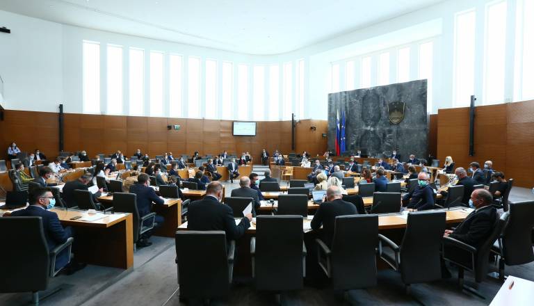 Gorenjci, pozor: Kdo želi v parlament iz vašega kraja in vas zastopati v DZ?
