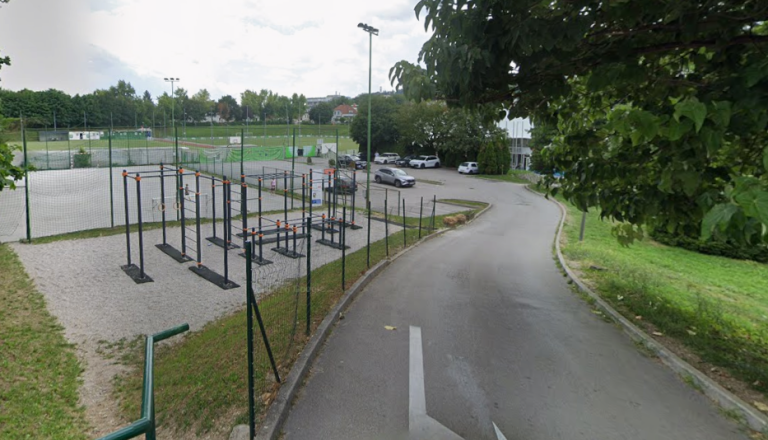 Župan o nevarnem klancu za Bežigradom: Pločnika ne načrtujemo