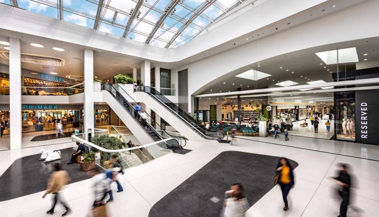 Jutri bodo v Cityparku odprli prvo Lacoste trgovino v Sloveniji