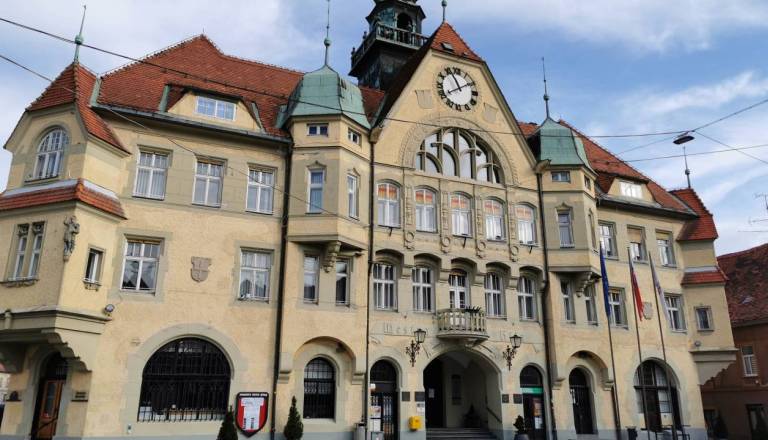 Konec uradnega vestnika ptujske občine, zakaj se poslavlja? 