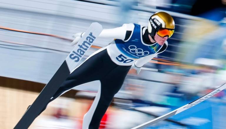 Prevc z napadom v drugi seriji do zmage na Kulmu