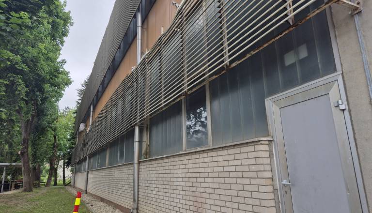 Bodo nekdanji zaposleni v pomurskem podjetju sploh prišli do denarja? Poplačila še ni, na računu 90 tisočakov