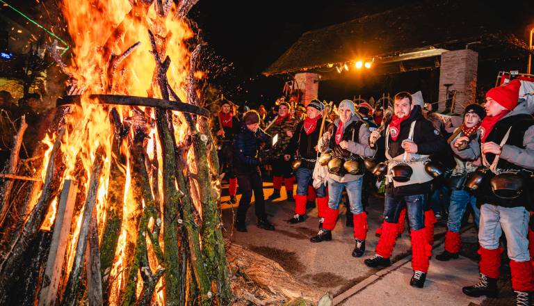 FOTO in VIDEO: Korantov skok naznanil uradni začetek pustovanja