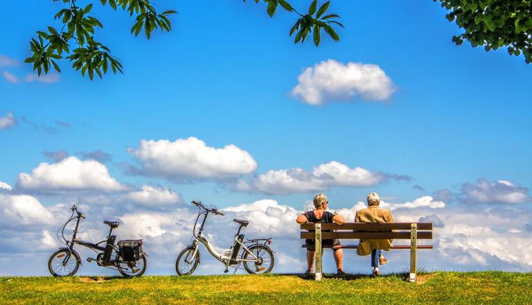 Raki in Levi se podajajo v nepričakovano, globoko ljubezensko obdobje