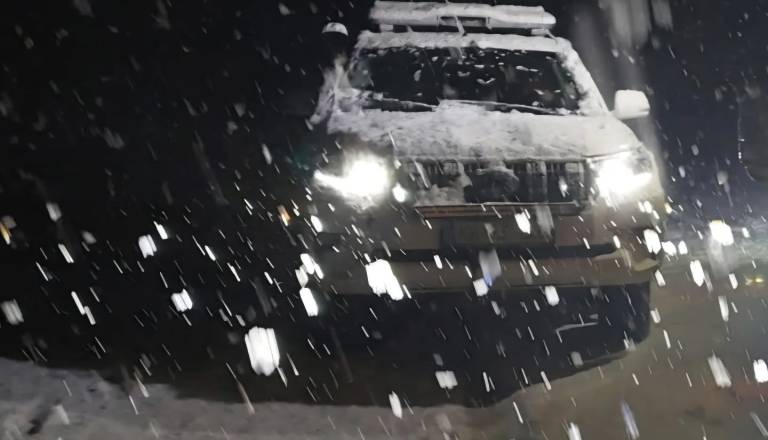 Ko opozorila ne zaležejo: Dve mladenki v snežnem neurju pod Voglom v hudi stiski