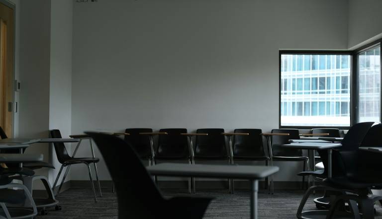 Sklece kot kazen? Dijaki ene izmed štajerskih srednjih šol opozarjajo na sporne prakse