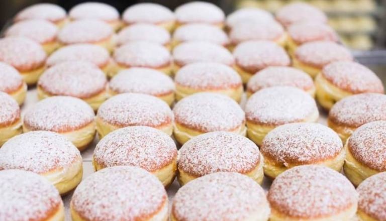 GLASUJTE: Kje v Pomurju so naj krofi?