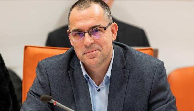 Samostojni mariborski poslanec Kaloh kritičen do vlade : Velikopotezne reforme, a skromni rezultati