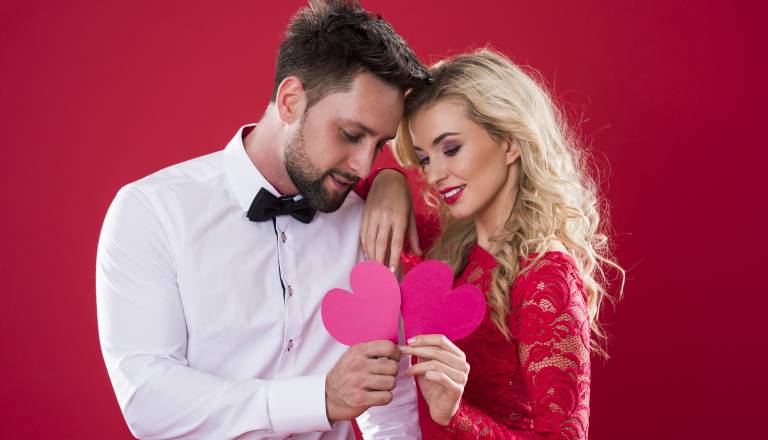 Velik horoskop za februar 2026: Ta znamenja bodo najbolj na preizkušnji