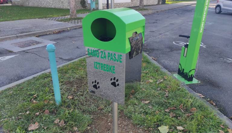 Še v eni pomurski občini težave s pasjimi iztrebki