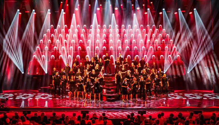 Perpetuum Jazzile v Mariboru ta petek premierno z novostjo: prvič tudi s plesom