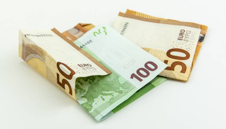 Višji otroški dodatki in štipendije, koliko boste prejeli po novem?