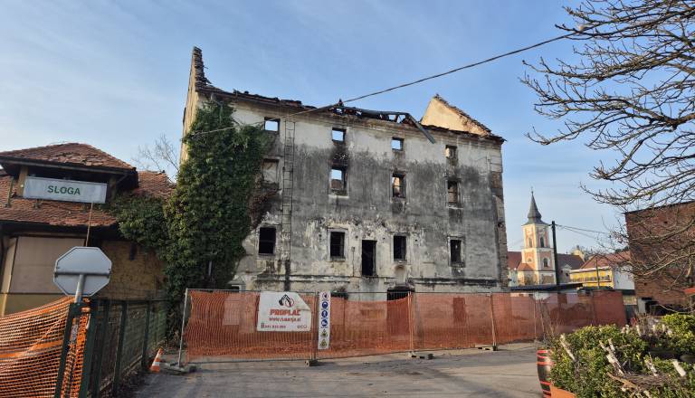 FOTO in VIDEO: V Beltincih vse pripravljeno na rušitev starega mlina in Sloge