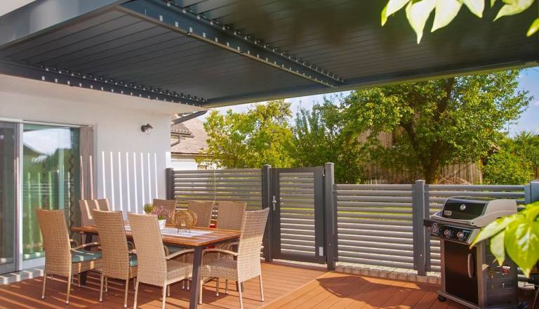 Bioklimatske pergole v Ljubljani