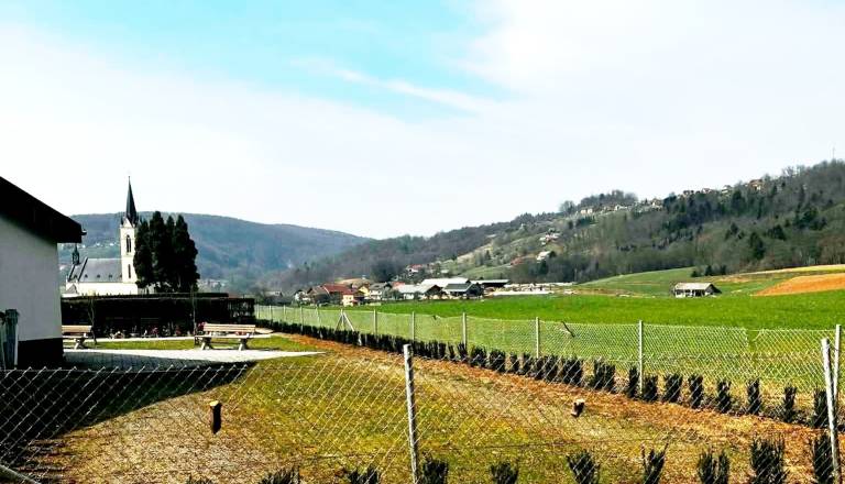 Pokopališče v Novem mestu z lepo pridobitvijo