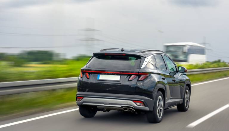 Zavarovanje avta: katera kritja so na voljo pri WIZ Avto?