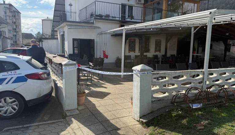 FOTO: V kočevski bar vrgel molotovko in povzročil za 150 tisoč evrov škode