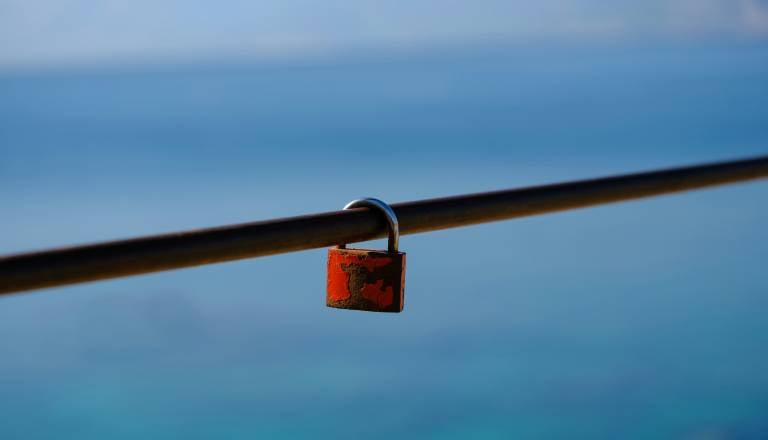 Petek 13. tokrat ne bo nesrečen, tem znamenjem prinaša srečo