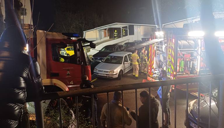 Za Bežigradom zagorelo v garaži, škode za več tisoč evrov