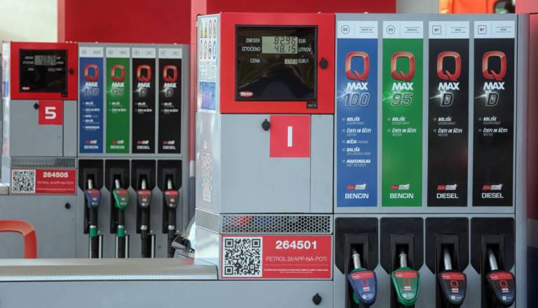Petrol zagotavlja, da goriva za slovenski trg ne primanjkuje