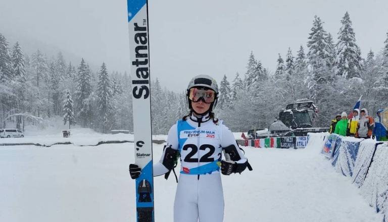 Nika Prevc na 21. rojstni dan ostala brez zlate zmage, slavila je Japonka 