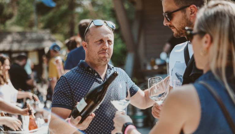 Pop Up Wine Festival prihaja na Grad Borl