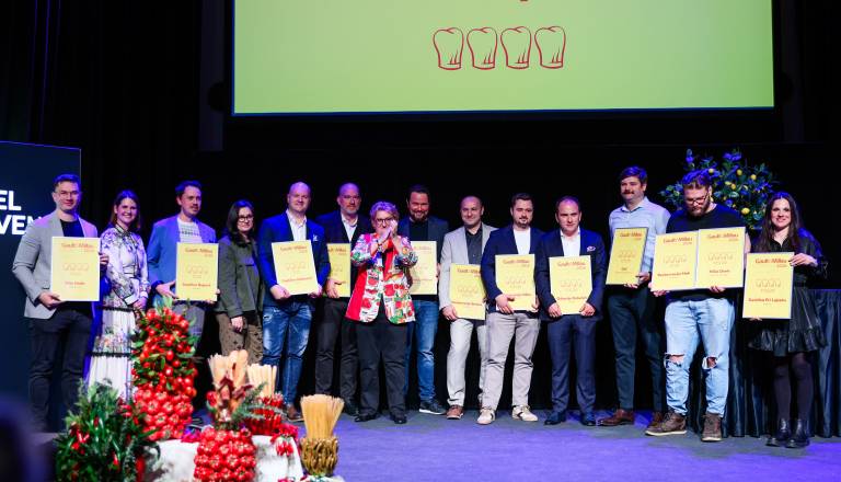 FOTO: Gostilna Rajh in Posestvo Gjerkeš z izjemnim priznanjem na prireditvi Gault&Millau