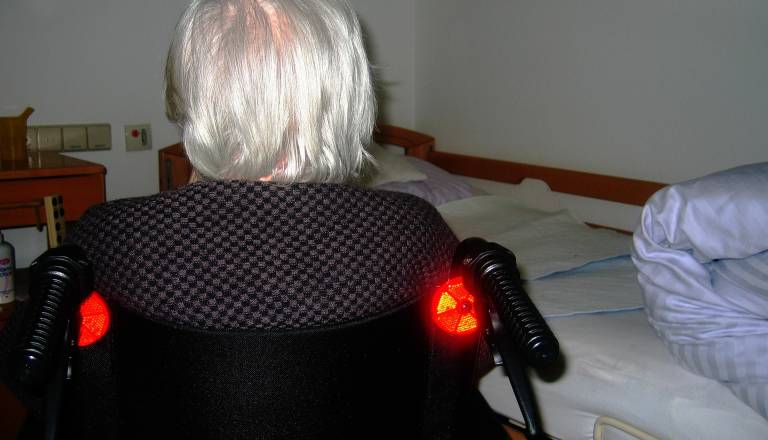 Za dom upokojencev v Kranju in stanovanja v Ljubljani 15 milijonov evrov iz podnebnega sklada