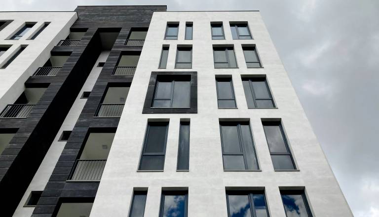 Stanovanjska kriza na Dolenjskem: kaj predlagajo  kandidati z jugovzhoda?