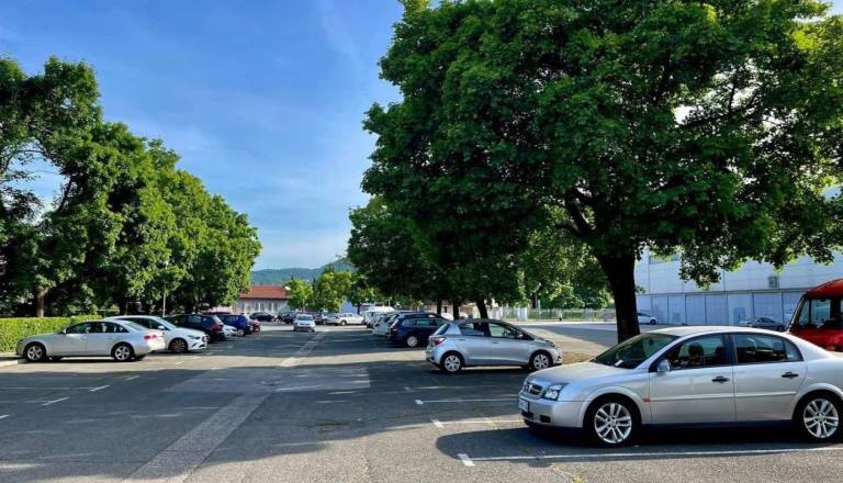 Mariborski policisti na območju športnih dvoran na Taboru zaznali več vlomov v avtomobile, to svetujejo občanom