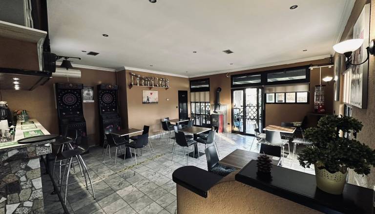 Konec ene ere v Mariboru: Mama in hči po desetletju zapirata priljubljen lokal