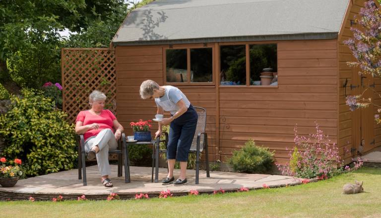 Zanemarjen vrt pokvari vtis celotnega doma. Tako ga ohranite urejenega vse leto