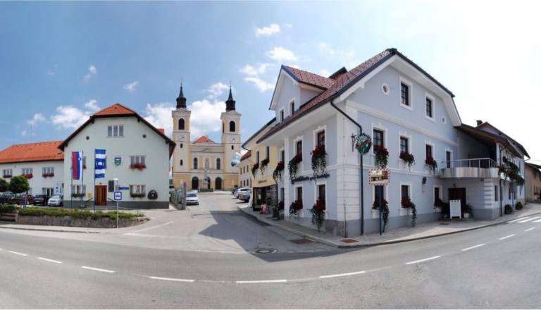 V Velikih Laščah odprli dnevno varstveni center za starejše, projekt je stal četrt milijona evrov