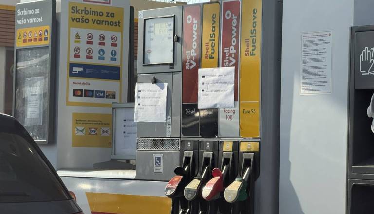 Ponekod cene goriva na avtocestah občutno poskočile, tudi za 36 centov na liter