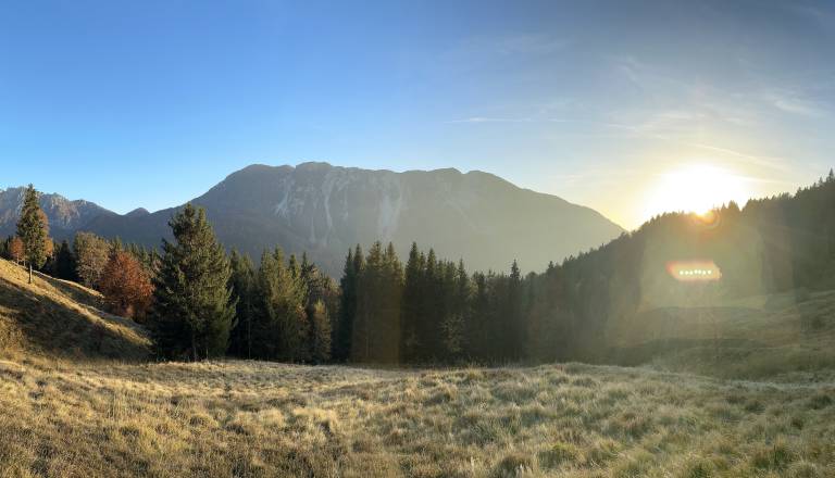 Pogrešana oseba na Begunjščici, iskanje se nadaljuje tudi danes