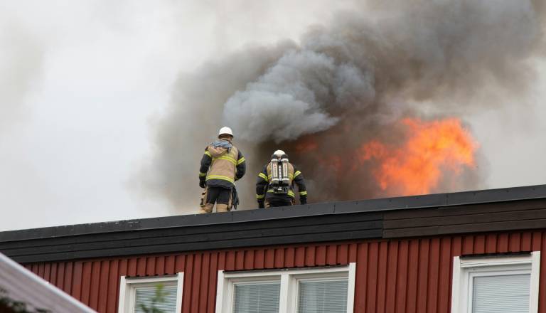 Požar v Pesnici: Polnilec za telefon povzročil 90.000 evrov škode na hiši