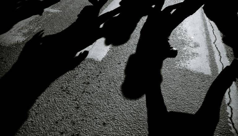 Do 15. ure 33 domnevnih kršitev volilnega molka