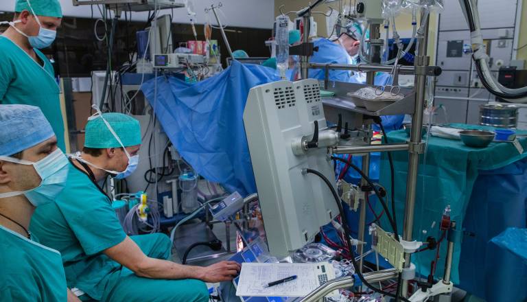 V UKC Ljubljana v enem dnevu izvedli kar dve presaditvi pljuč