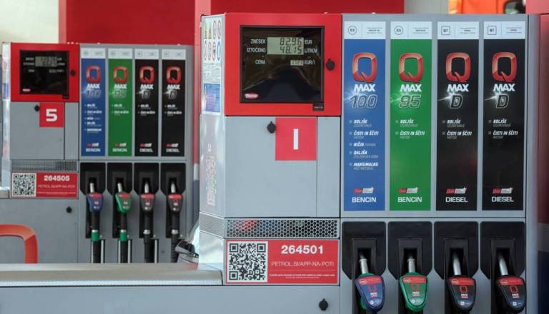 Vlada razmišlja o kazenski ovadbi, Petrol: Navedbe vlade so neresnične