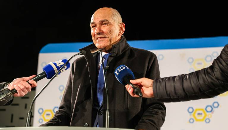 FOTO in VIDEO: To so prve besede Janeza Janše po rezultatih vzporednih volitev
