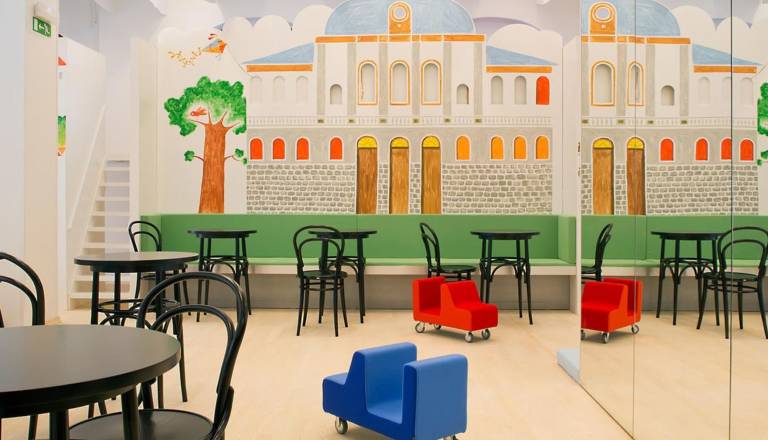 V Mali ulici pripravljajo poseben večer za mame