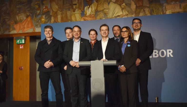 Svoboda ostro nad Janšo: »Gre za učbeniški primer delovanja populistične desnice«