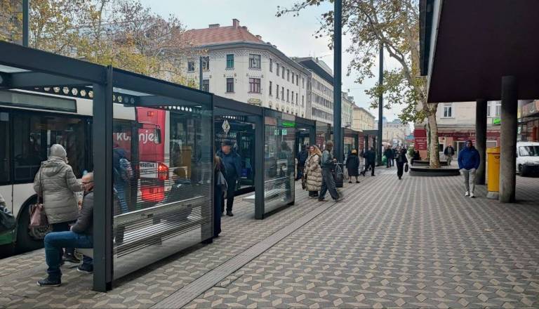Je Bavarski dvor postal problematična točka Ljubljane?