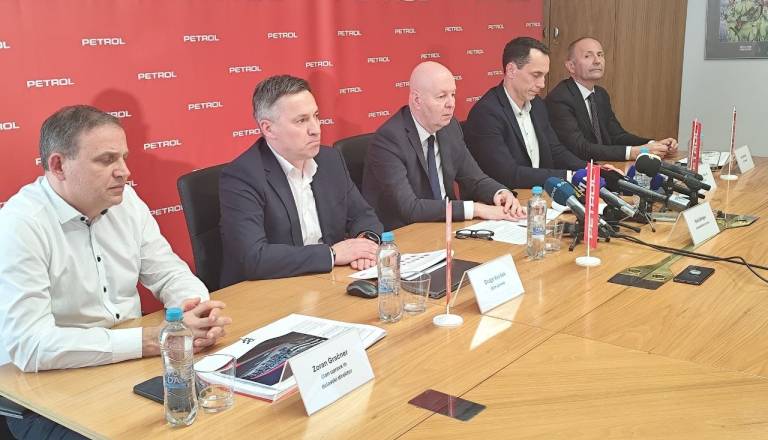 VIDEO: Petrol razkril resnico o pomanjkanju goriva: Kaj se dogaja na bencinskih servisih po državi?