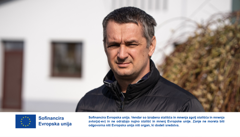 VIDEO: Od hlevov do dronov: To podjetje z vlaganji uvaja sodobne pristope v kmetijstvu