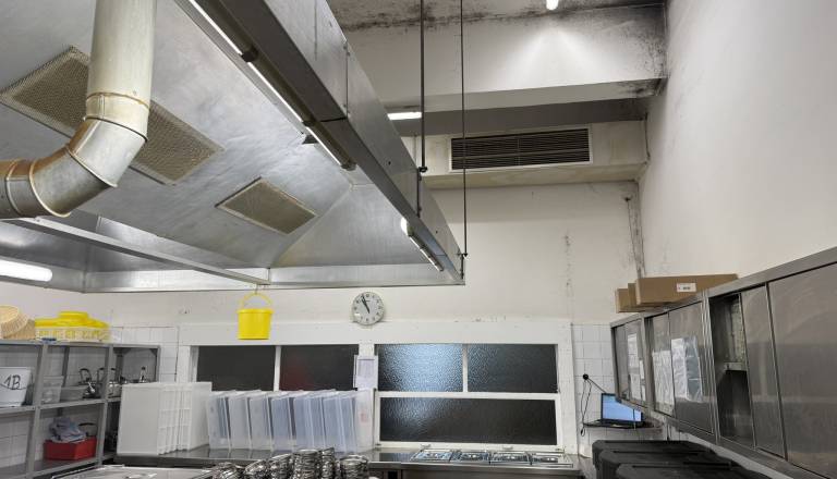 FOTO: Plesen v kuhinji mariborske šole, zdaj sledi prenova vredna 807.000 evrov