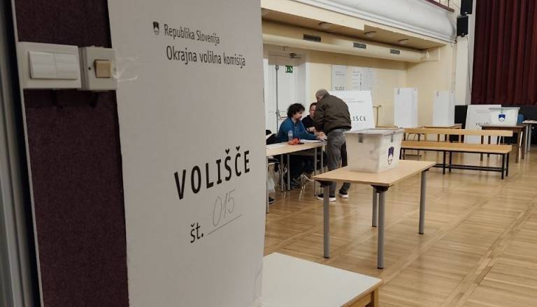 Koliko glasov so dobili novi gorenjski poslanci? Največ Alenka Bratušek, najmanj Tea Košir